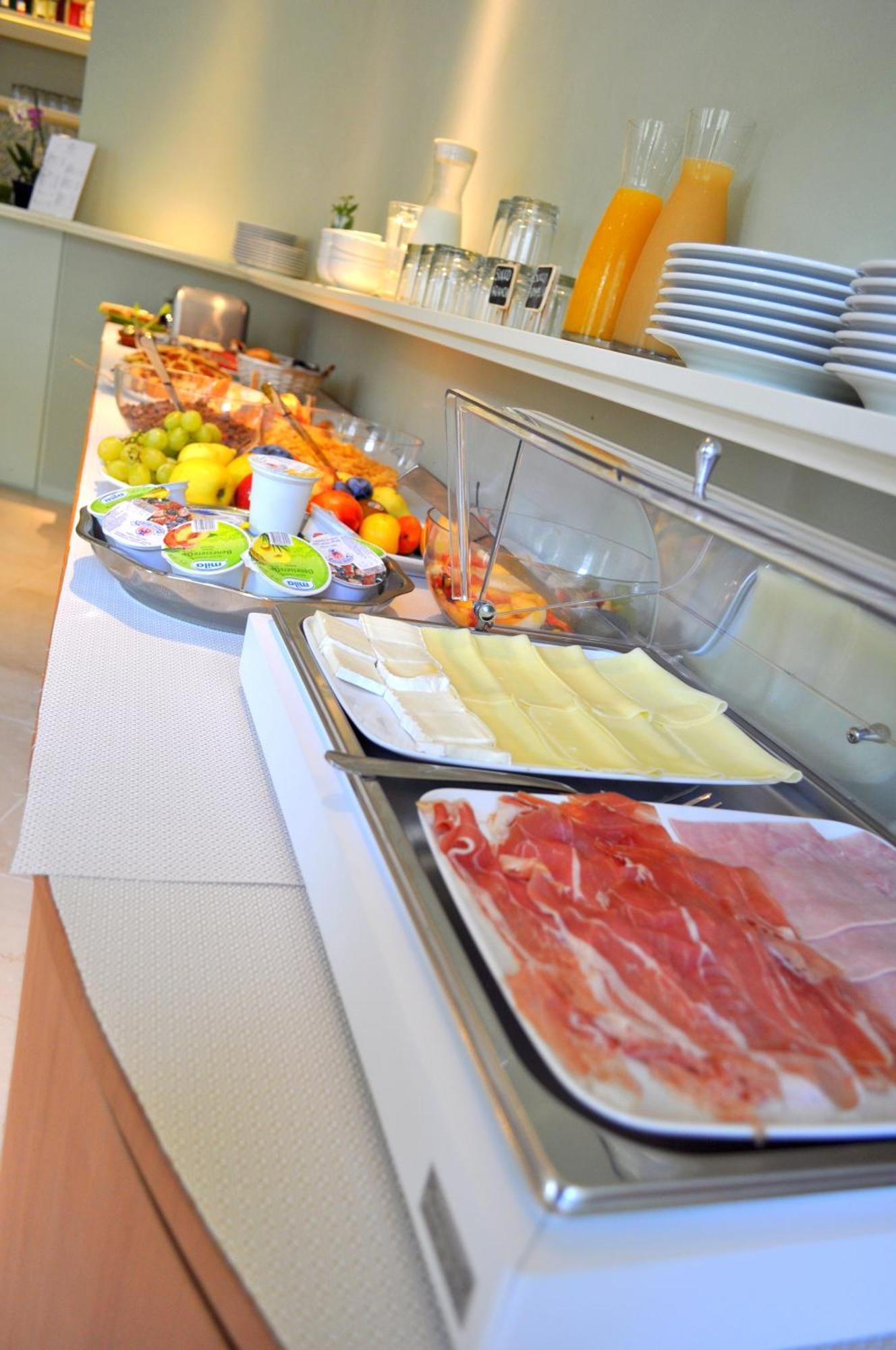 Hotel Aromi Piccolo 3*